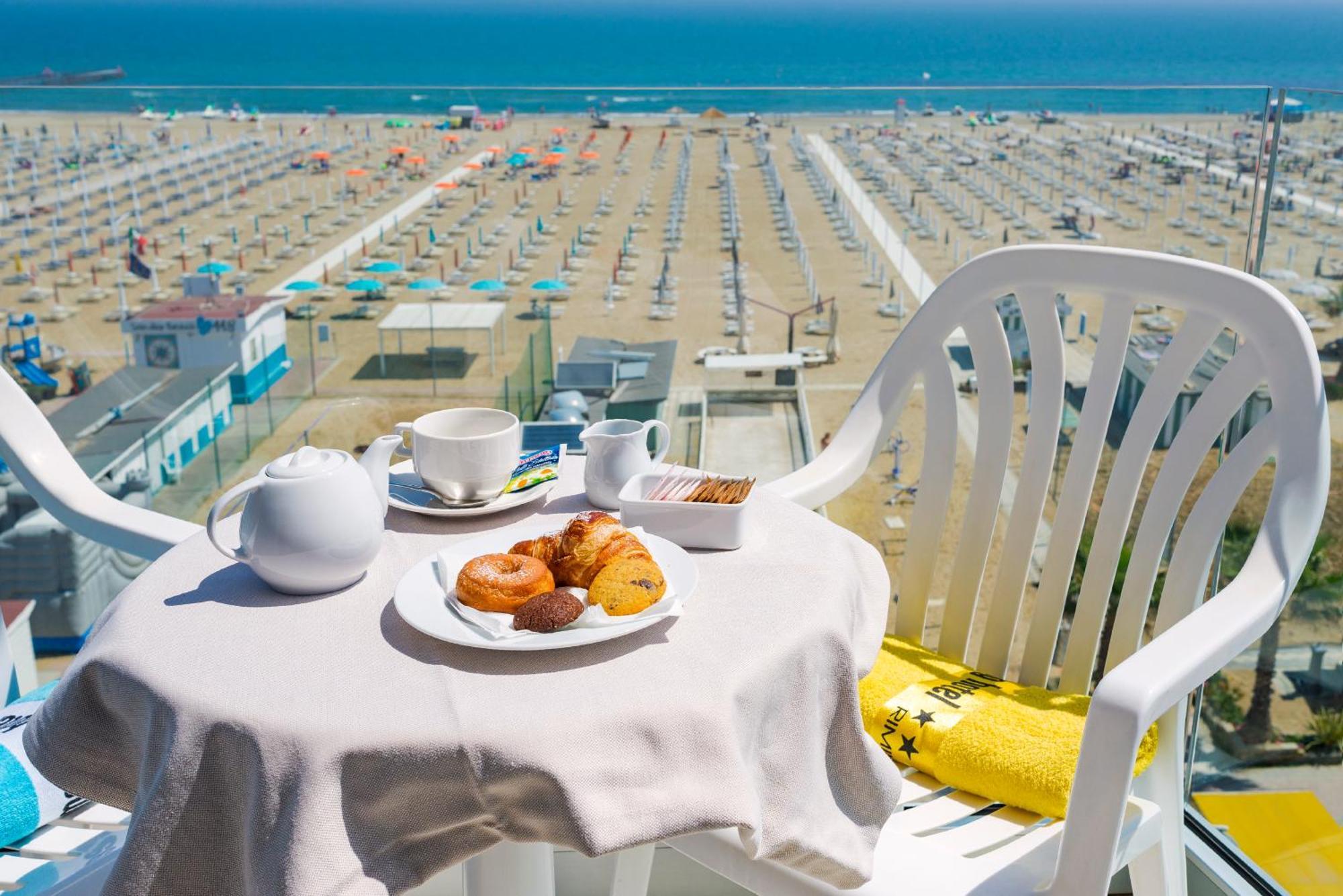Grand Meeting Hotel Rimini Exterior photo
